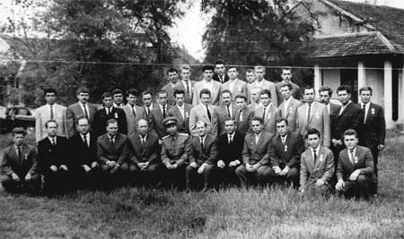 Tình cảm đặc biệt của cha con người Nga dành cho Việt Nam